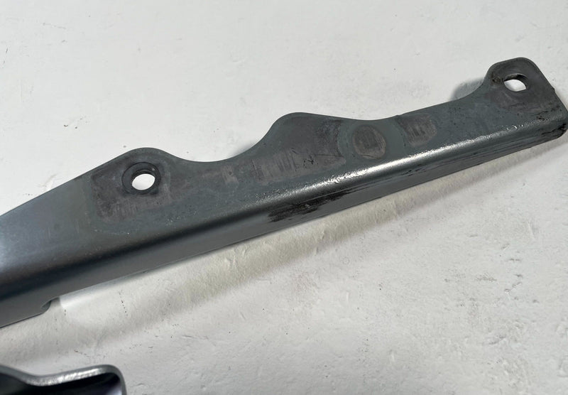 Load image into Gallery viewer, 2017-2025 MAZDA CX-5 LEFT & RIGHT SIDE HOOD BONNET HINGE SILVER (45P) # 113758