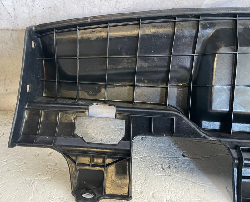 Load image into Gallery viewer, 2019 - 2025 HONDA PASSPORT FRONT BUMPER LOWER AIR GUIDE PLATE COVER # 113420