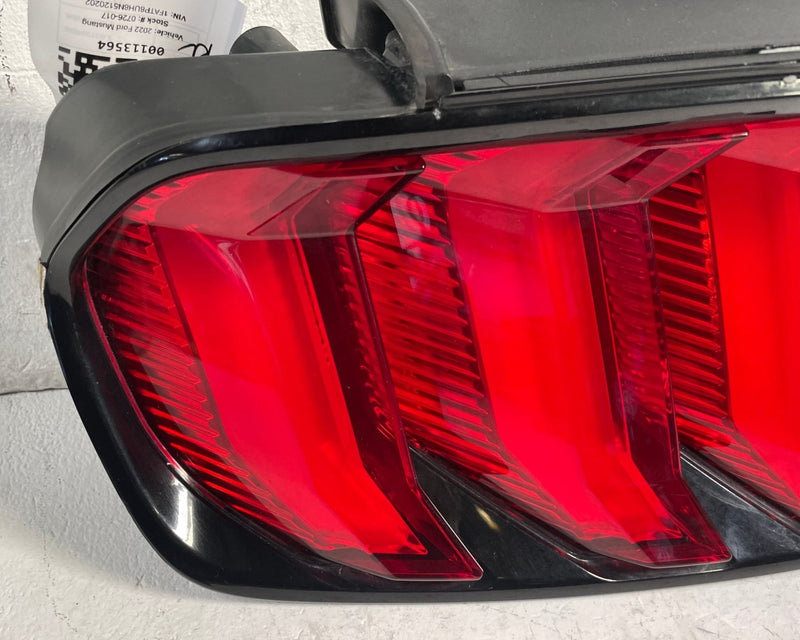 Load image into Gallery viewer, 2018-2023 FORD MUSTANG REAR LEFT DRIVER SIDE TAILLIGHT TAIL LIGHT LAMP # 113564