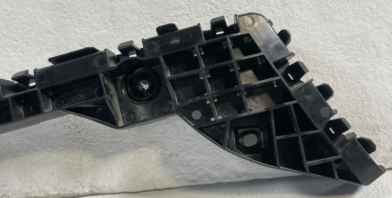 Load image into Gallery viewer, 2023-25 HONDA PILOT REAR LEFT DRIVER BUMPER RETAINER MOUNT BRACKET 3.5L # 109637