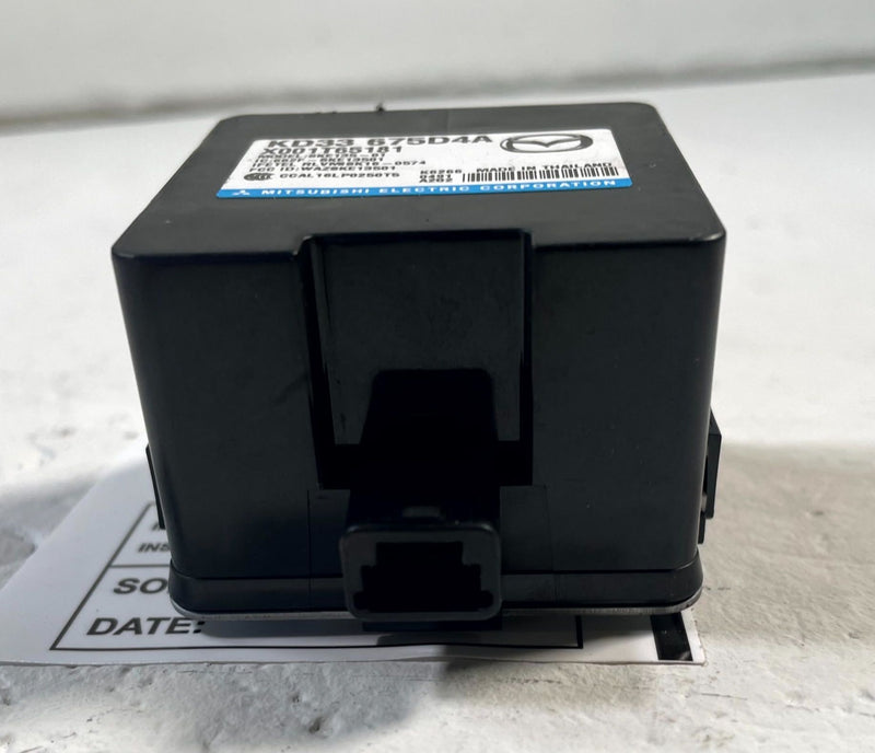 Load image into Gallery viewer, 2013 - 2025 MAZDA CX-5 KEYLESS ENTRY RECEIVER CONTROL MODULE KD33675D4A # 113749