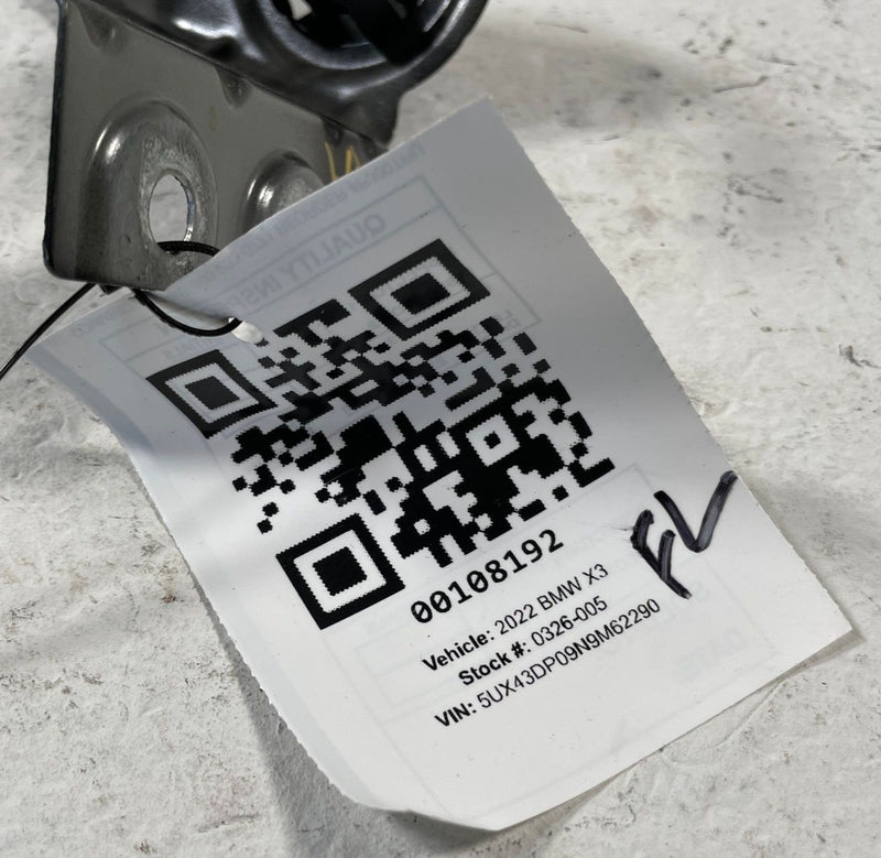 Load image into Gallery viewer, 2018 - 2025 BMW X3 X4 G01 G02 FRONT LEFT FORWARD UPPER FENDER BRACKET # 108192
