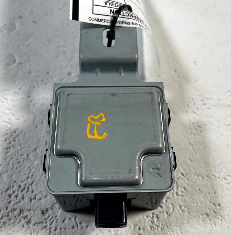 Load image into Gallery viewer, 2013 - 2025 MAZDA CX-5 KEYLESS ENTRY RECEIVER CONTROL MODULE KD33675D4A # 113749