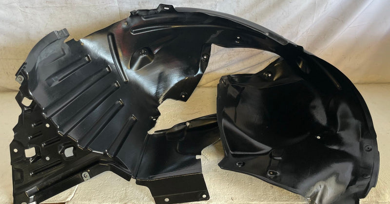 Load image into Gallery viewer, 2022 - 2025 HONDA PASSPORT FRONT LEFT SIDE FENDER LINER SPLASH SHIELD # 113394