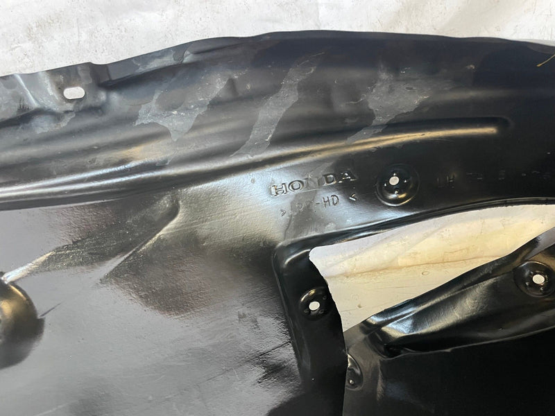 Load image into Gallery viewer, 2022 - 2025 HONDA PASSPORT FRONT LEFT SIDE FENDER LINER SPLASH SHIELD # 113394