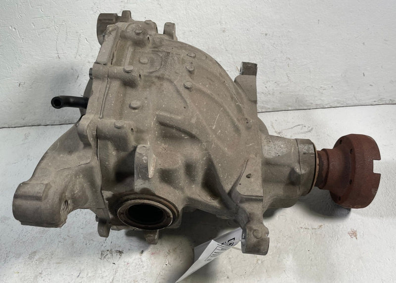 Load image into Gallery viewer, 2015-2025 FORD MUSTANG RWD REAR DIFFERENTIAL CARRIER 3.15 GEAR RATIO # 113562