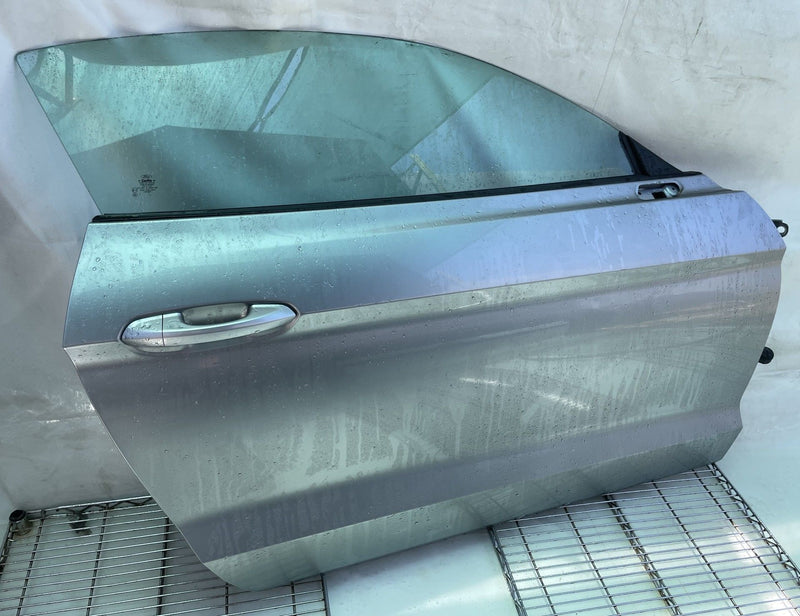 Load image into Gallery viewer, FORD MUSTANG CONVERTIBLE FRONT RIGHT DOOR SHELL ASSEMBLY SILVER JS 15-23 #113571