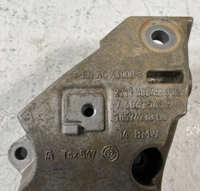 Load image into Gallery viewer, 2019 - 2024 BMW X3 530I 530E G01 FRONT LEFT ENGINE FRAME SUPPORT MOUNT #108195