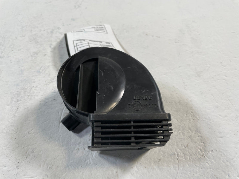 Load image into Gallery viewer, 2023 - 2025 HONDA PILOT FRONT LOW NOTE TONE HORN SIGNAL 38100-T90-A01 # 109622