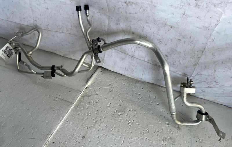 Load image into Gallery viewer, 20-26 FORD EXPLORER HVAC A/C AIR CONDITIONING SUCTION & DISCHARGE PIPE # 111070