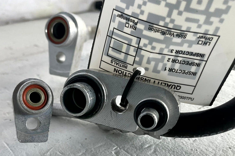 Load image into Gallery viewer, 20-26 FORD EXPLORER HVAC A/C AIR CONDITIONING SUCTION & DISCHARGE PIPE # 111070