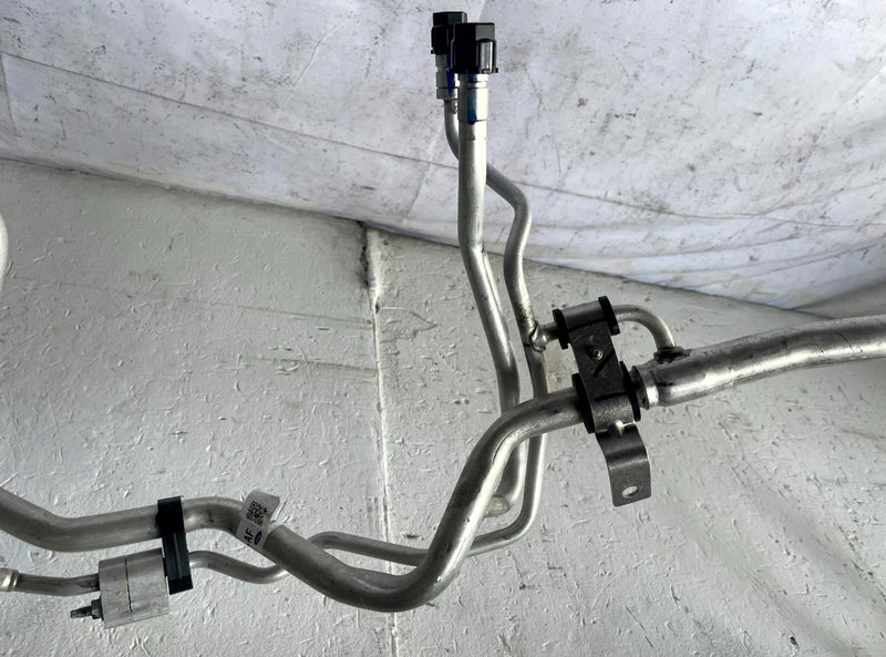 Load image into Gallery viewer, 20-26 FORD EXPLORER HVAC A/C AIR CONDITIONING SUCTION & DISCHARGE PIPE # 111070