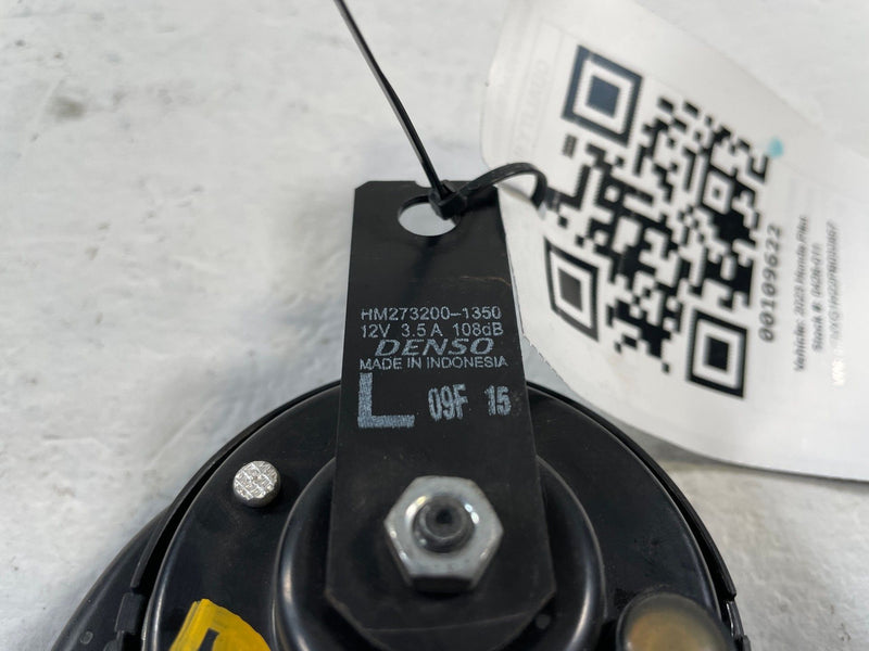 Load image into Gallery viewer, 2023 - 2025 HONDA PILOT FRONT LOW NOTE TONE HORN SIGNAL 38100-T90-A01 # 109622