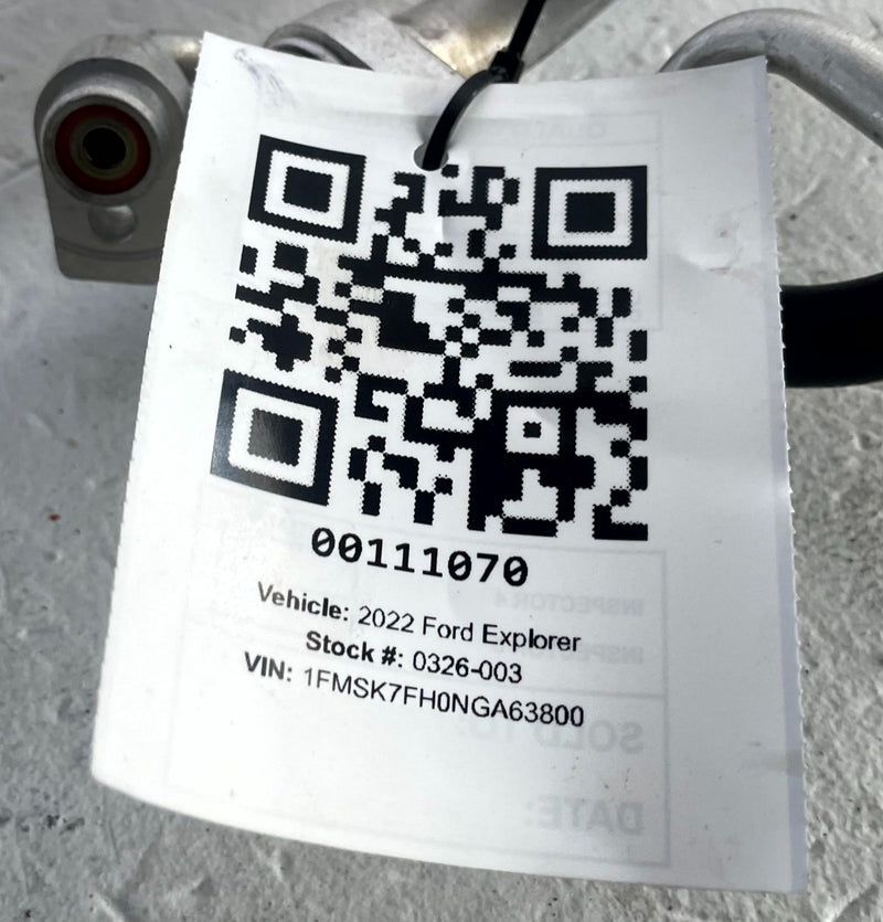 Load image into Gallery viewer, 20-26 FORD EXPLORER HVAC A/C AIR CONDITIONING SUCTION & DISCHARGE PIPE # 111070