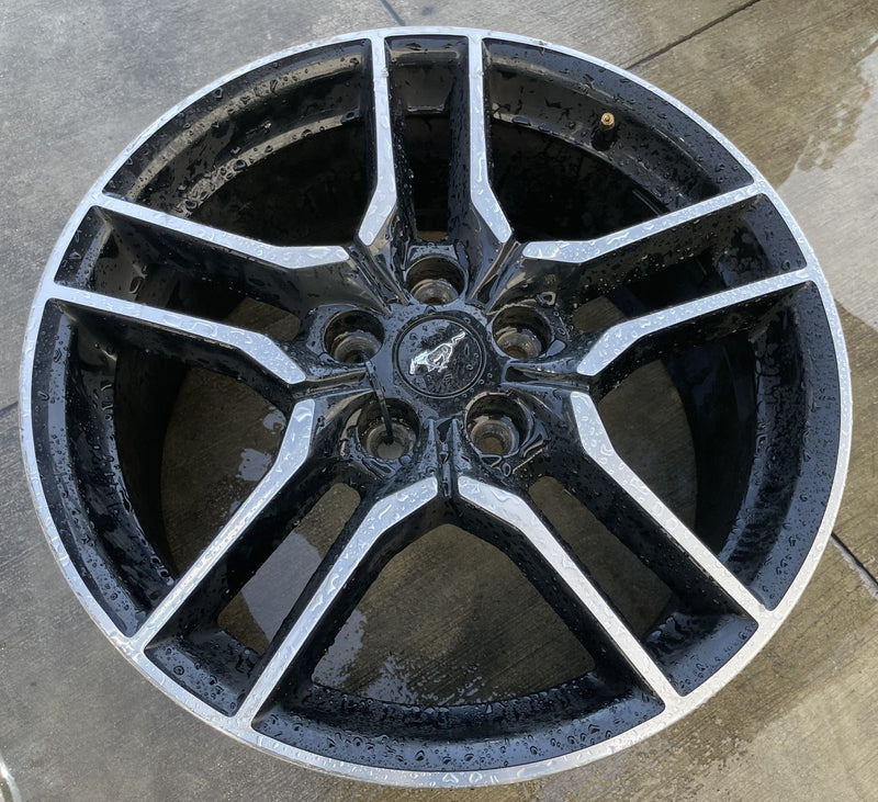 Load image into Gallery viewer, FORD MUSTANG 18x8 10 5 SPLIT SPOKE ALLOY WHEEL RIM W/TIRE (ONLY#1) 18-23 #113573