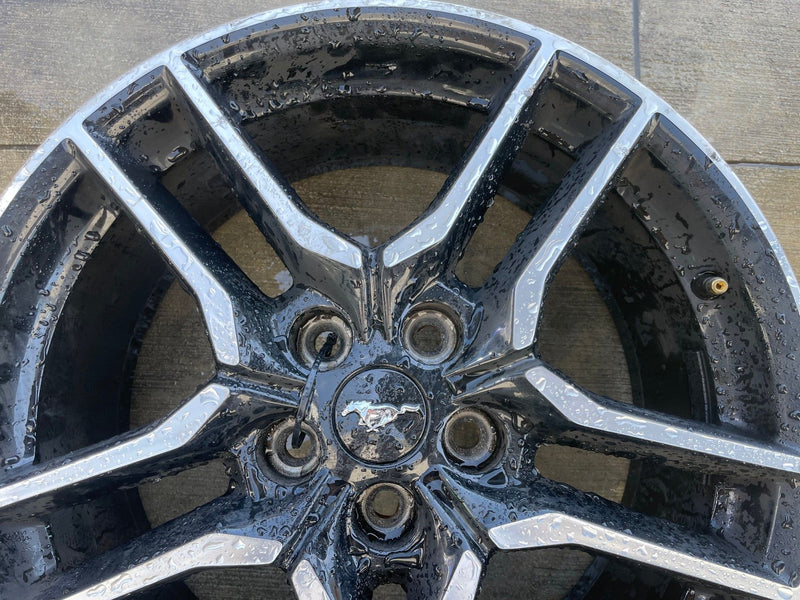 Load image into Gallery viewer, FORD MUSTANG 18x8 10 5 SPLIT SPOKE ALLOY WHEEL RIM W/TIRE (ONLY#1) 18-23 #113573