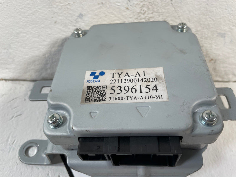 Load image into Gallery viewer, 2023-2025 HONDA PILOT POWER SUPPLY VOLTAGE STABILIZER CONTROL MODULE # 109617