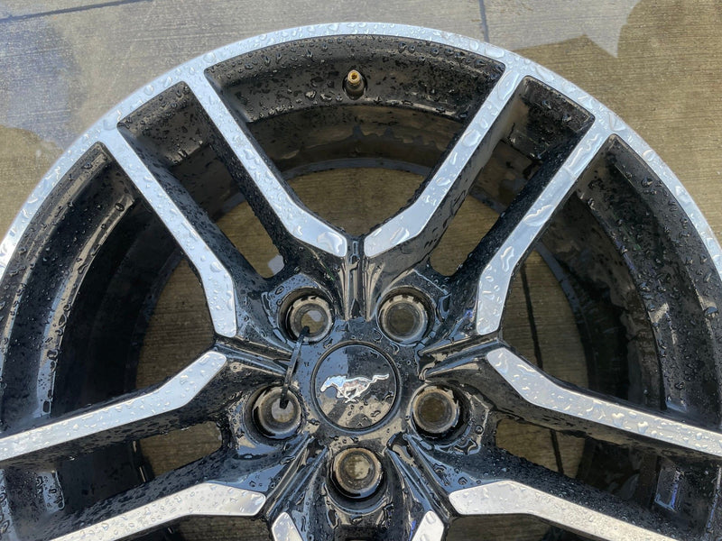 Load image into Gallery viewer, FORD MUSTANG 18x8 10 5 SPLIT SPOKE ALLOY WHEEL RIM W/TIRE (ONLY#1) 18-23 #113574