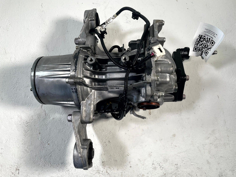 Load image into Gallery viewer, 2017-2025 MAZDA CX-5 CX-9 AWD REAR DIFFERENTIAL AXLE CARRIER 36K MILES # 113835