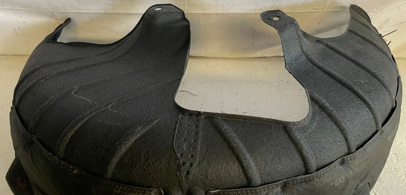 Load image into Gallery viewer, 24-26 HYUNDAI SANTA FE REAR LEFT SIDE QUARTER WHEELHOUSE SPLASH SHIELD # 108670