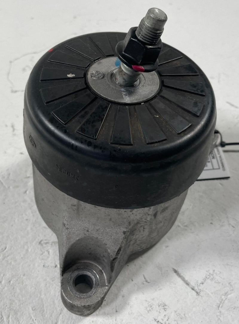 Load image into Gallery viewer, 2019-2023 GENESIS G70 RWD FRONT LEFT DRIVER SIDE ENGINE MOTOR MOUNT 2.0L #110946