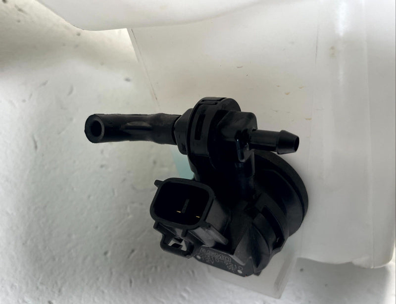 Load image into Gallery viewer, 2013 - 2025 MAZDA CX-5 FRONT WINDSHIELD WASHER FLUID RESERVOIR TANK # 113830