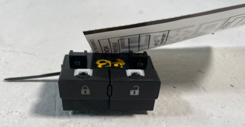 Load image into Gallery viewer, 2021-25 NISSAN ROGUE KICKS FRONT RIGHT PASSENGER DOOR LOCK UNLOCK SWITCH #106771