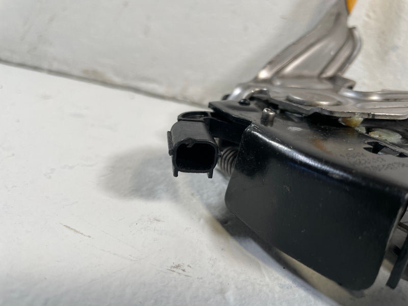 Load image into Gallery viewer, 2023-2025 HONDA PILOT FRONT LEFT DRIVER SIDE HOOD BONNET LOCK LATCH # 109615