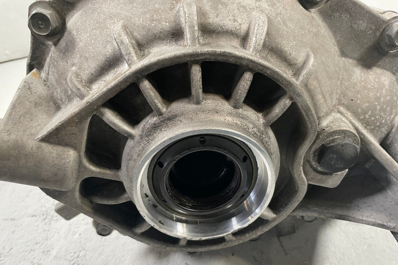 Load image into Gallery viewer, 2019 - 2023 GENESIS G70 RWD REAR AXLE DIFFERENTIAL CARRIER ASSEMBLY 2.0L #110990