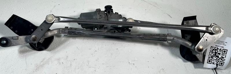 Load image into Gallery viewer, 2017-2025 MAZDA CX-5 FRONT WINDSHIELD WIPER LINKAGE W/ MOTOR TK7867340A # 113786