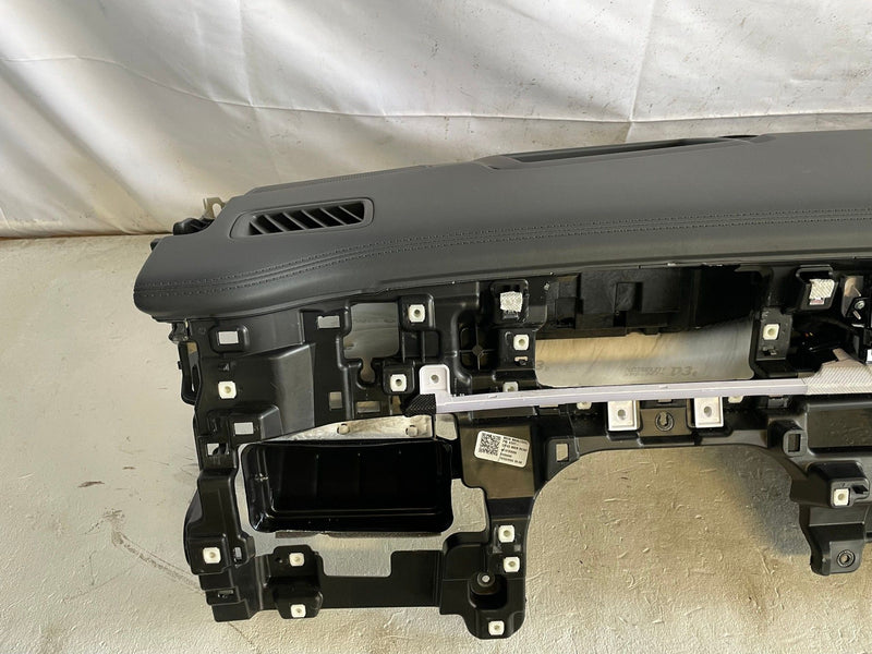 Load image into Gallery viewer, 2024-2026 HYUNDAI SANTA FE FRONT DASH BOARD DASHBOARD TRIM COVER PANEL # 108730