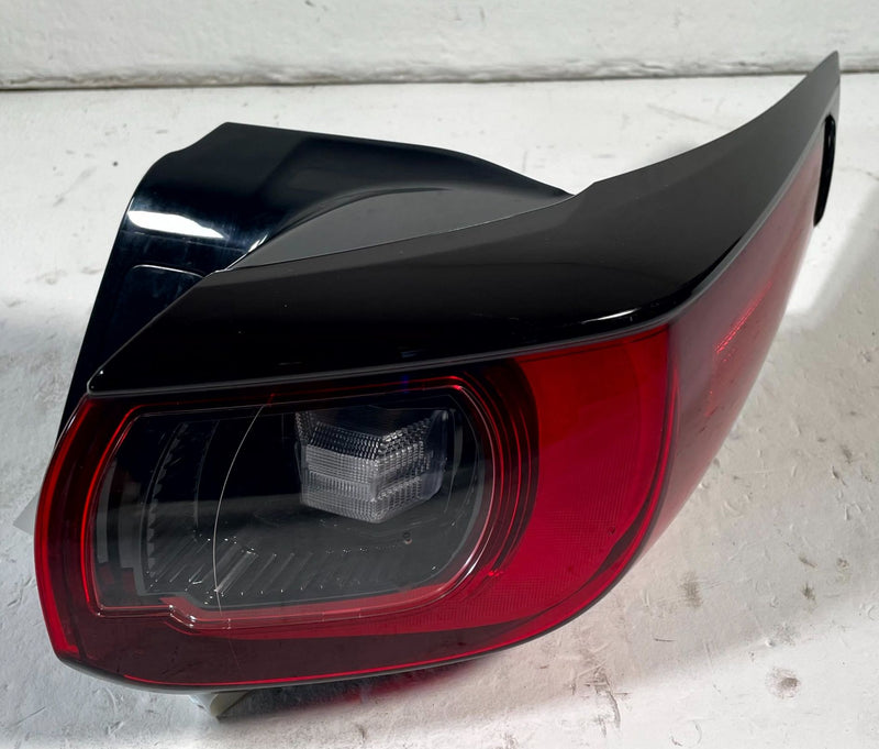 Load image into Gallery viewer, 2022-2025 MAZDA CX-5 REAR RIGHT SIDE QUARTER OUTER LED TAIL LIGHT LAMP # 113780