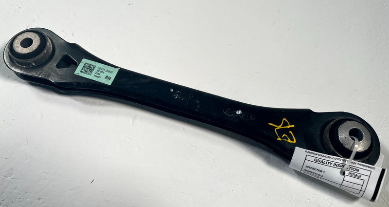 Load image into Gallery viewer, 2019-26 GENESIS G70 REAR RIGHT PASSENGER SIDE REARWARD UPPER CONTROL ARM #113876