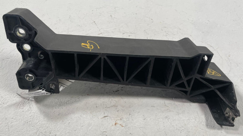 Load image into Gallery viewer, 2017-2022 INFINITI Q60 FRONT LEFT RADIATOR SUPPORT HEADLIGHT BRACKET # 112484