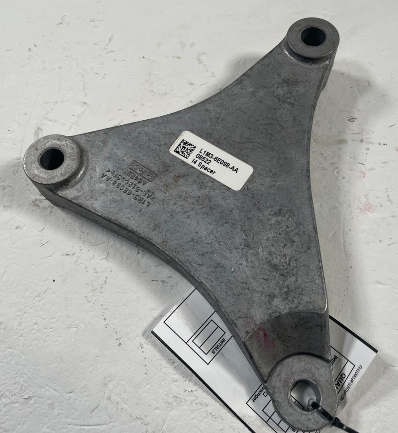 Load image into Gallery viewer, 2020 - 2025 FORD EXPLORER FRONT RIGHT SIDE ENGINE MOUNT SPACER 2.3L # 111017