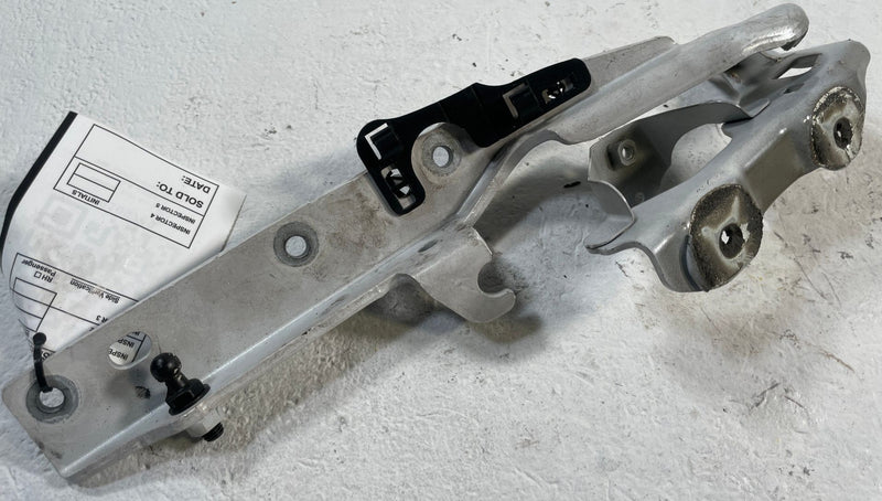 Load image into Gallery viewer, 19-25 ACURA RDX FRONT LEFT & RIGHT SIDE HOOD BONNET HINGES PAIR WHITE # 109709