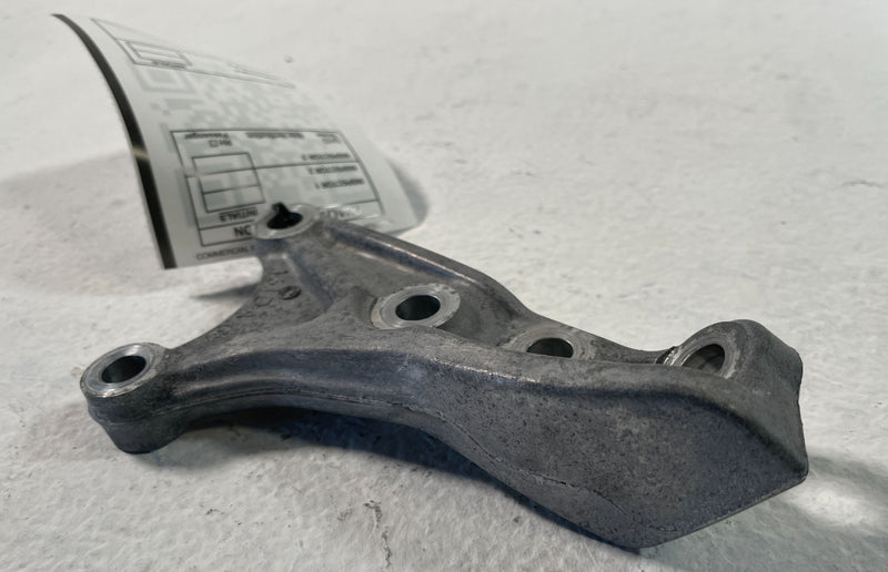 Load image into Gallery viewer, 23-25 HONDA PILOT AWD TRANSMISSION TRANSFER CASE MOUNT SUPPORT BRACKET # 105796