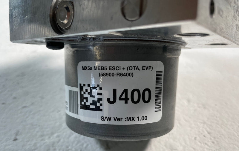 Load image into Gallery viewer, 24-25 HYUNDAI SANTA FE ANTI LOCK ABS BRAKE PUMP MODULE CONTROL UNIT 2.5L 106907