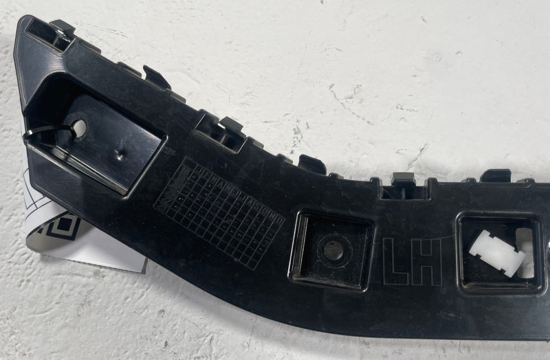 Load image into Gallery viewer, 2020 - 2026 FORD EXPLORER REAR LEFT DRIVER SIDE BUMPER SUPPORT BRACKET # 110999