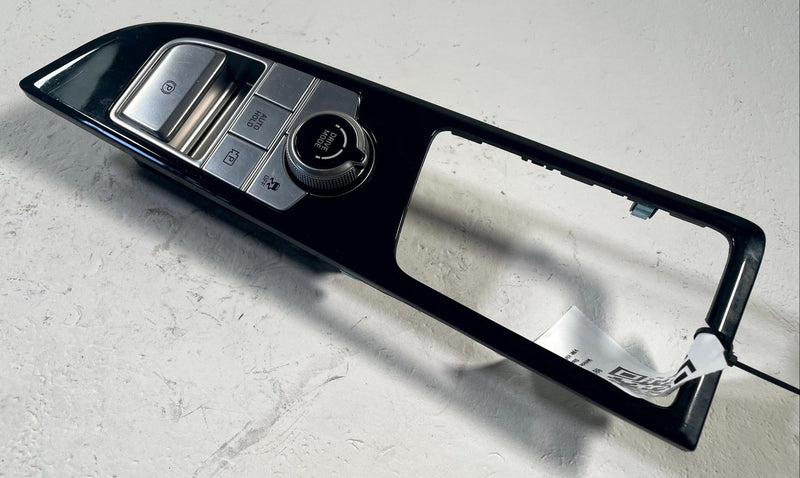 Load image into Gallery viewer, 2019-2023 HYUNDAI GENESIS G70 CONSOLE DRIVE MODE PARK BRAKE SWITCH KNOB #113847