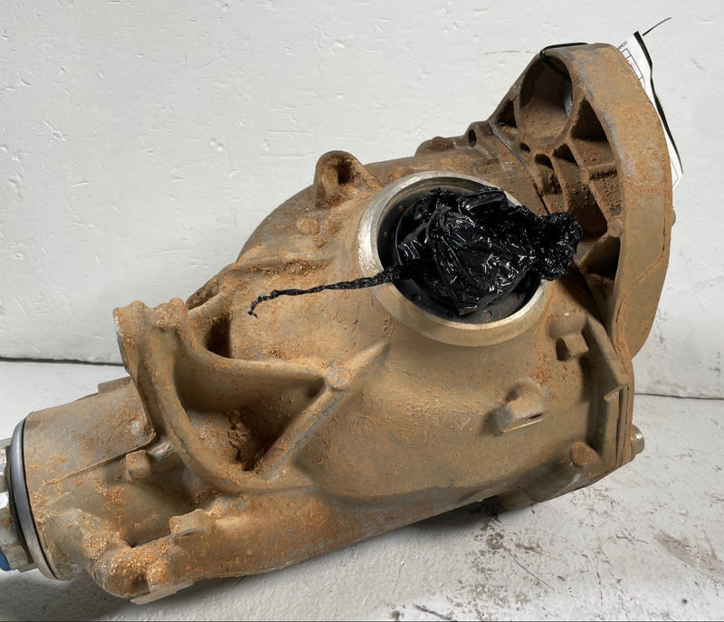 Load image into Gallery viewer, 2018 - 2025 BMW X3 X4 G01 G02 REAR AXLE DIFFERENTIAL CARRIER 2.0L #108339