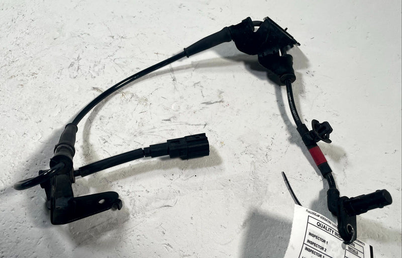 Load image into Gallery viewer, 2019-2026 GENESIS G70 FRONT RIGHT PASSENGER SIDE ABS WHEEL SPEED SENSOR # 113869