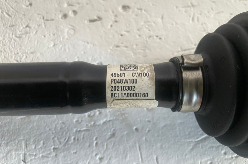 Load image into Gallery viewer, 2022-2026 HYUNDAI TUCSON FWD FRONT RIGHT SIDE AXLE SHAFT 49560CW100 2.5L #113726