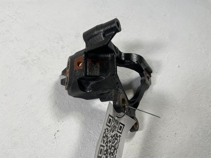 Load image into Gallery viewer, 2022-2026 TOYOTA TUNDRA SEQUOIA FRONT RIGHT ENGINE FRAME MOUNT BRACKET # 108366