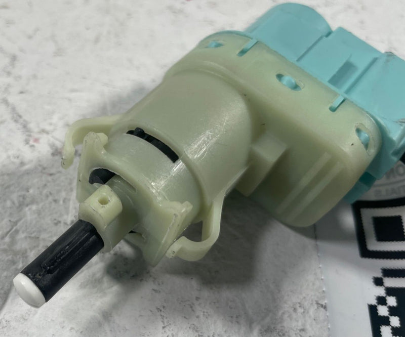 Load image into Gallery viewer, 2009- 2025 FORD EXPLORER BRAKE PEDAL STOP LIGHT LAMP SENSOR SWITCH # 111029
