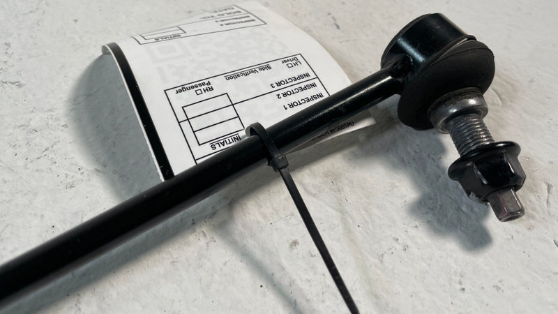 Load image into Gallery viewer, 2019 - 2025 HYUNDAI SANTA FE FRONT LEFT SUSPENSION STABILIZER SWAY BAR # 106887