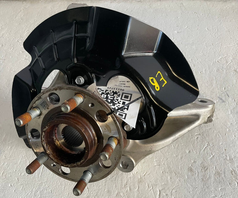 Load image into Gallery viewer, 22-26 HYUNDAI TUCSON FRONT RIGHT PASSENGER SIDE SPINDLE KNUCKLE & HUB # 113725