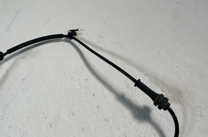 Load image into Gallery viewer, 2024 - 2026 HYUNDAI SANTA FE FRONT LEFT SIDE ABS WHEEL SPEED SENSOR # 106888