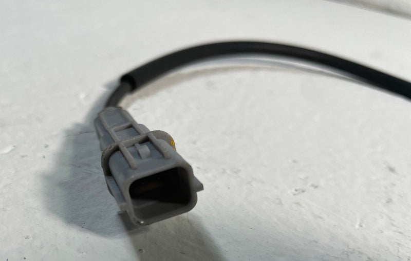 Load image into Gallery viewer, 2024 - 2026 HYUNDAI SANTA FE FRONT LEFT SIDE ABS WHEEL SPEED SENSOR # 106888
