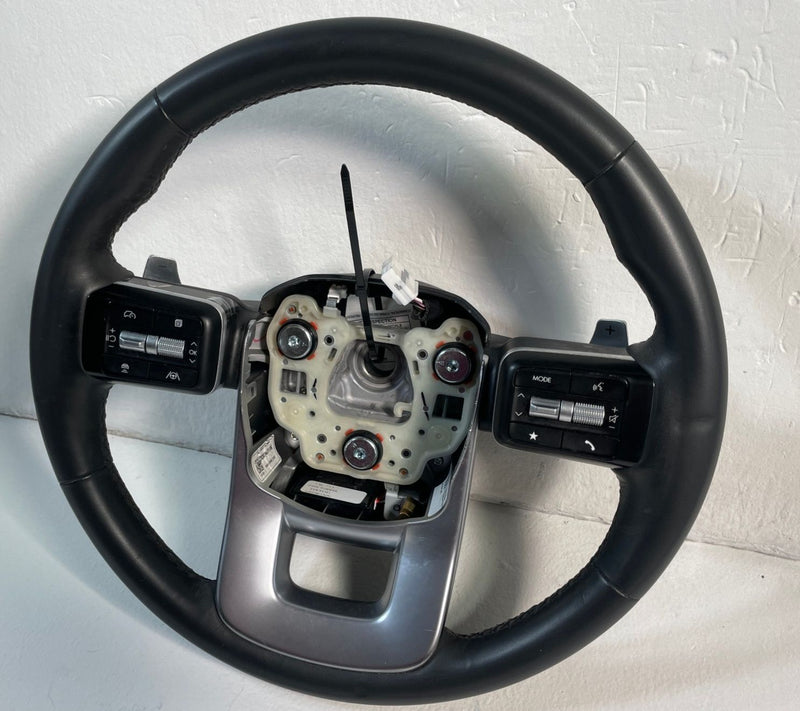 Load image into Gallery viewer, 2024-2025 HYUNDAI SANTA FE STEERING WHEEL W/MULTIFUNCTION SWITCHES BLACK #106929